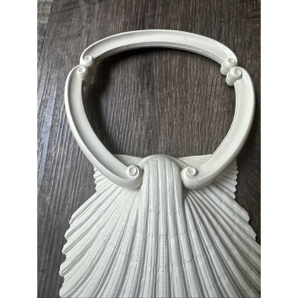 Beach House Seashell Towel Holders‎ Vintage USA Homco Ivory Set of 2